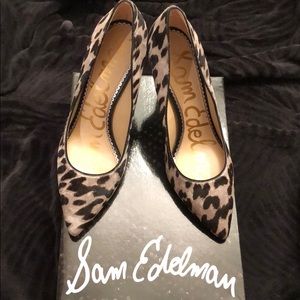 Sam Edelman 4” Pumps Grey Leopard Print Size 7